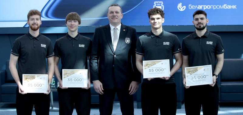Баскетболисты – лауреаты проекта НОК Беларуси «35 Героев будущего»